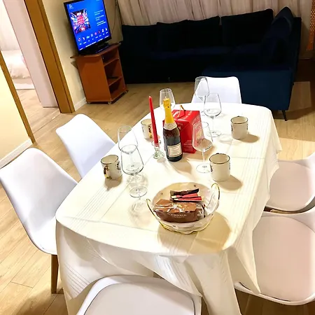 Villa Quiet Comfortable 3 Bedroom With Pool, Scutari *