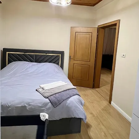 Quiet Comfortable 3 Bedroom With Pool, Scutari * Shkodër
